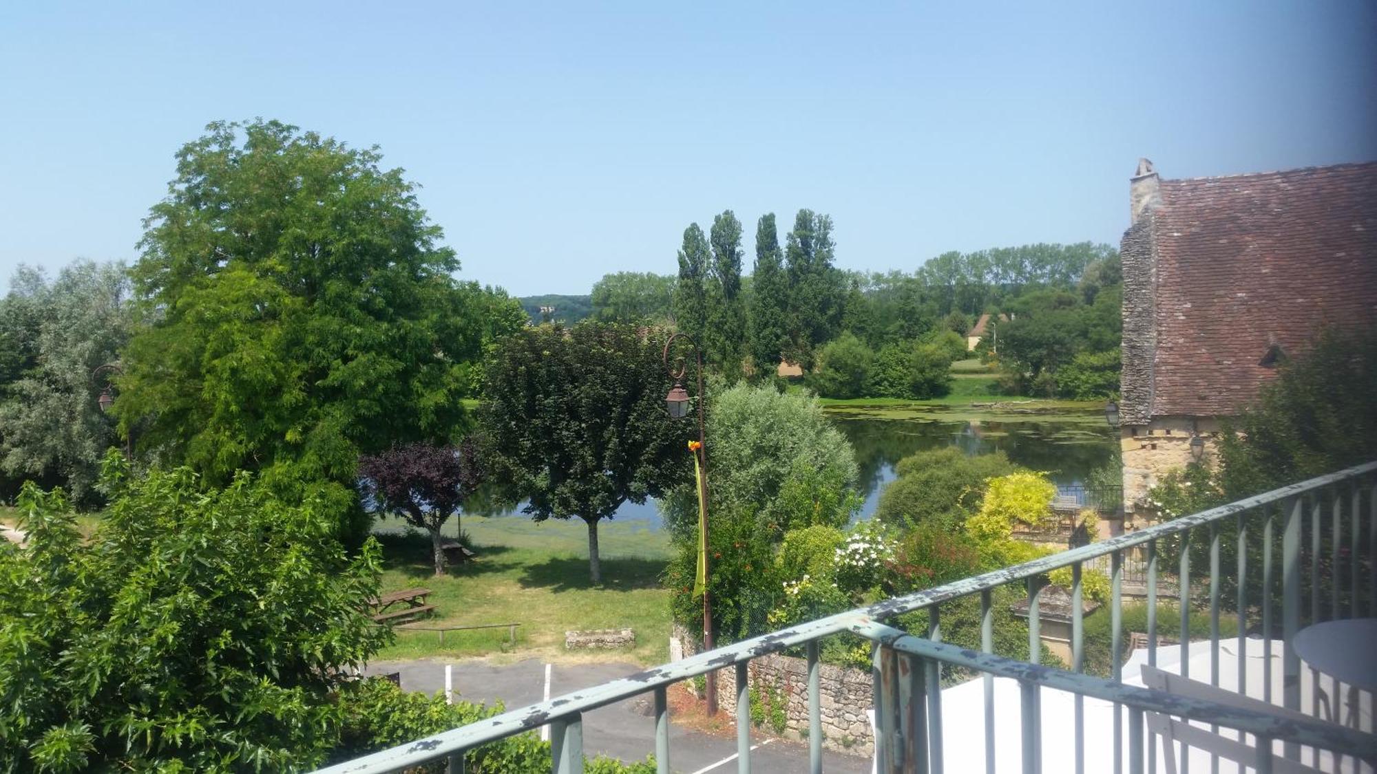 Hotel-Restaurant Cote Rivage Badefols-sur-Dordogne Ngoại thất bức ảnh
